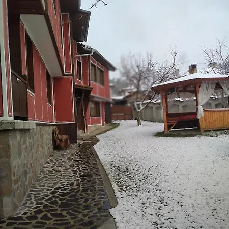 Gasthof за гости дора Kopriwschtiza